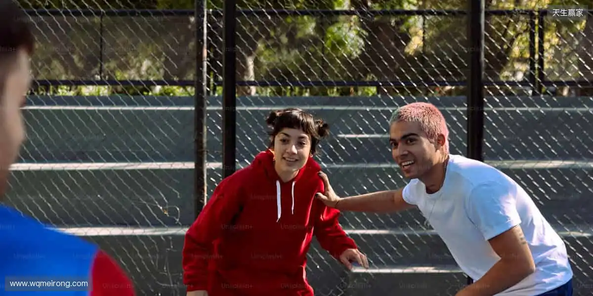 📺超清直播,让你身临其境感受赛场心跳!💥